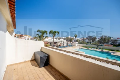 Apartamento T1 para Venda em Albufeira e Olhos de Água