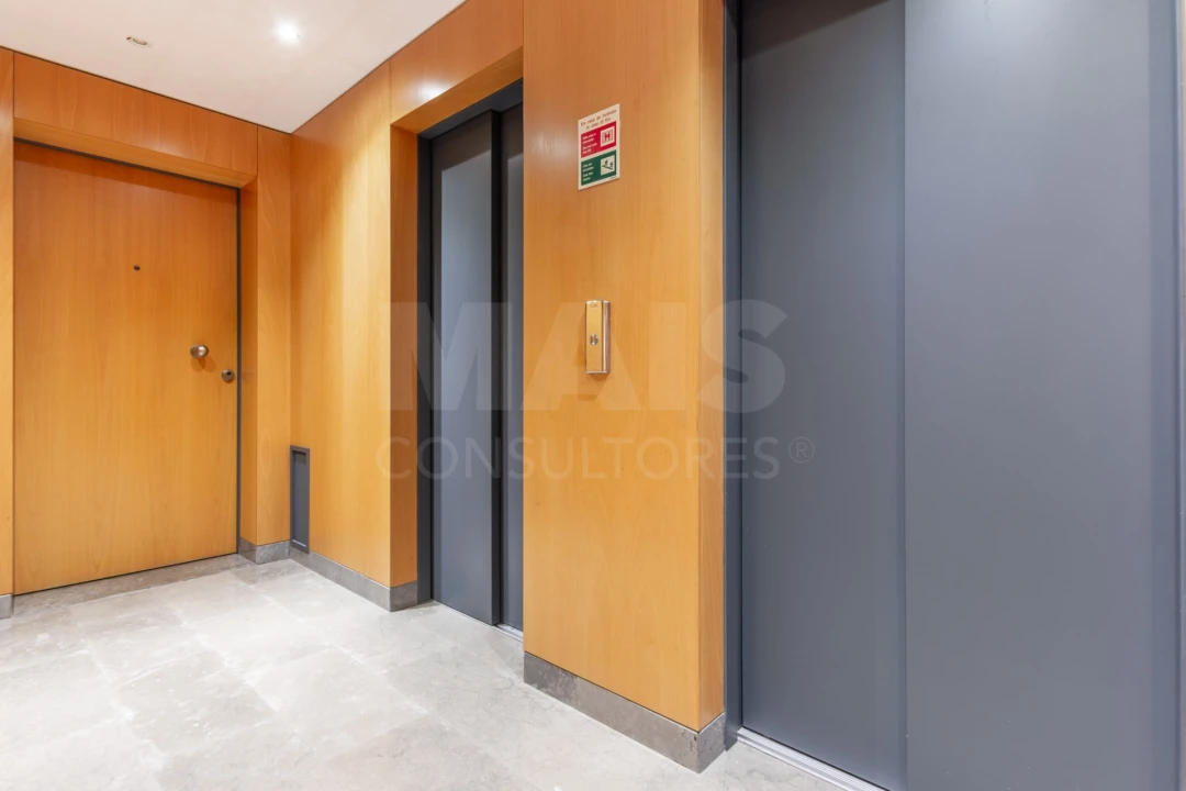 Apartamento T3 para Arrendamento em Barcarena Foto 4