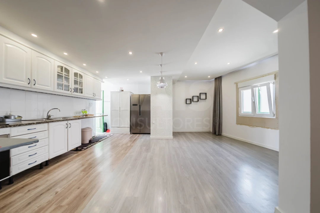 Apartamento T3 para Venda em Bombarral e Vale Covo Foto 5
