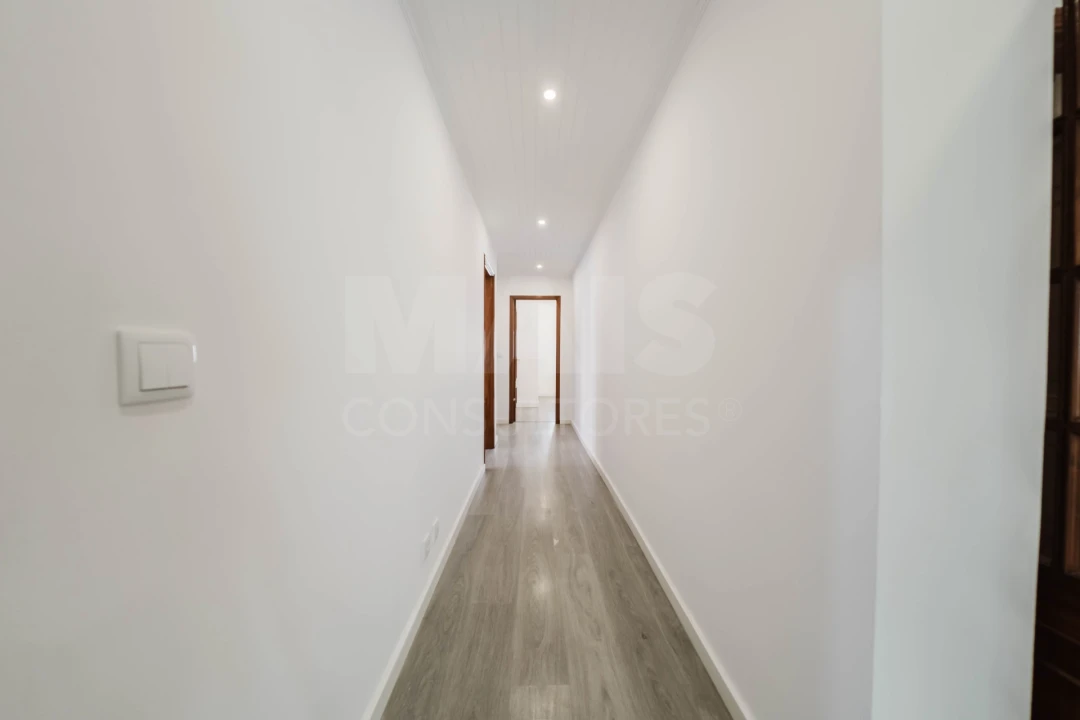 Apartamento T3 para Venda em Bombarral e Vale Covo Foto 10