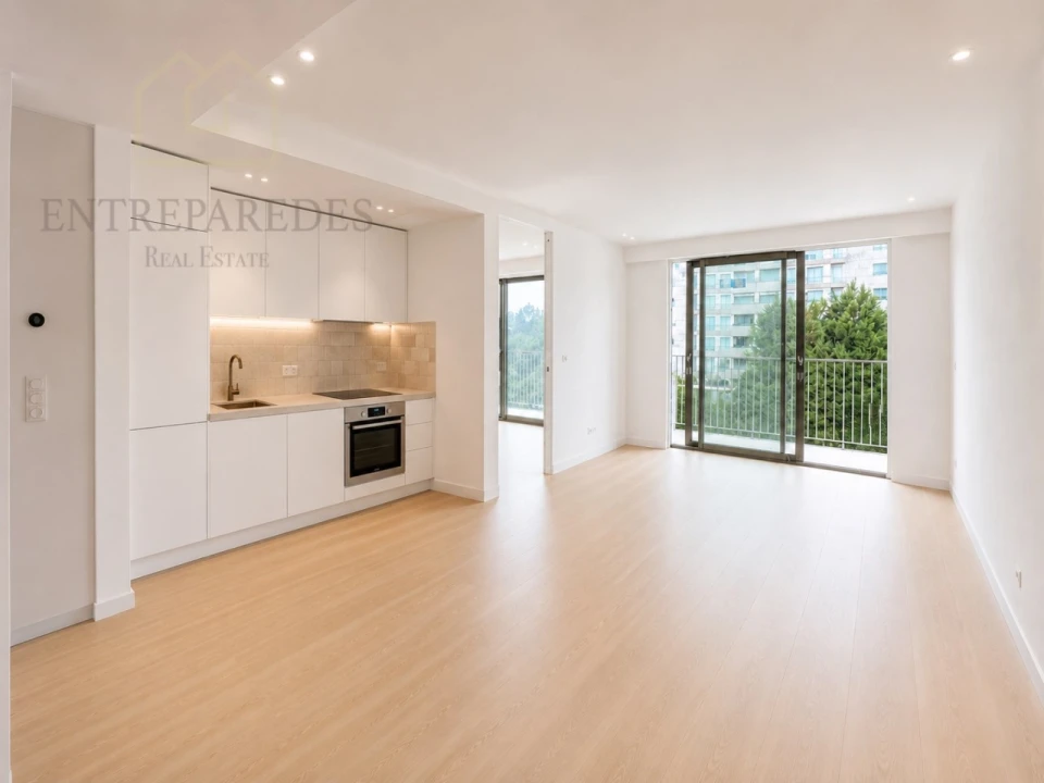 Apartamento T1 para Venda em Cedofeita, Santo Ildefonso, Sé, Miragaia, São Nicolau e Vitória Foto 1