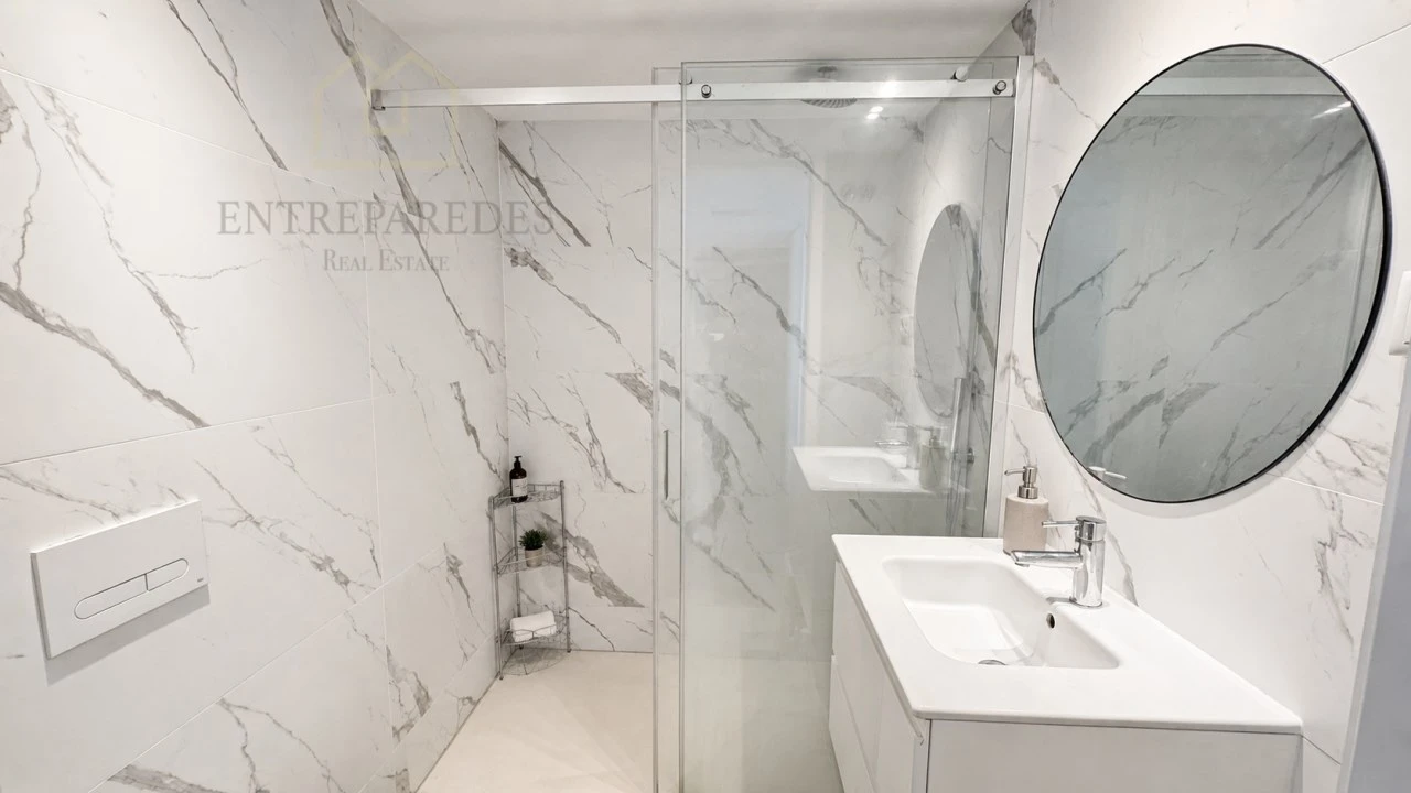 Apartamento T2 para Venda em Campanhã Foto 11