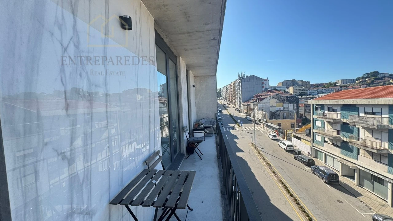 Apartamento T2 para Venda em Campanhã Foto 18