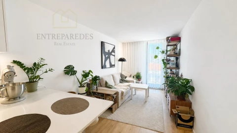 Apartamento T2 para Venda em Campanhã
