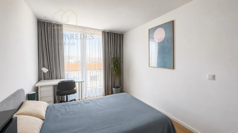 Apartamento T2 para Venda em Campanhã Foto 9