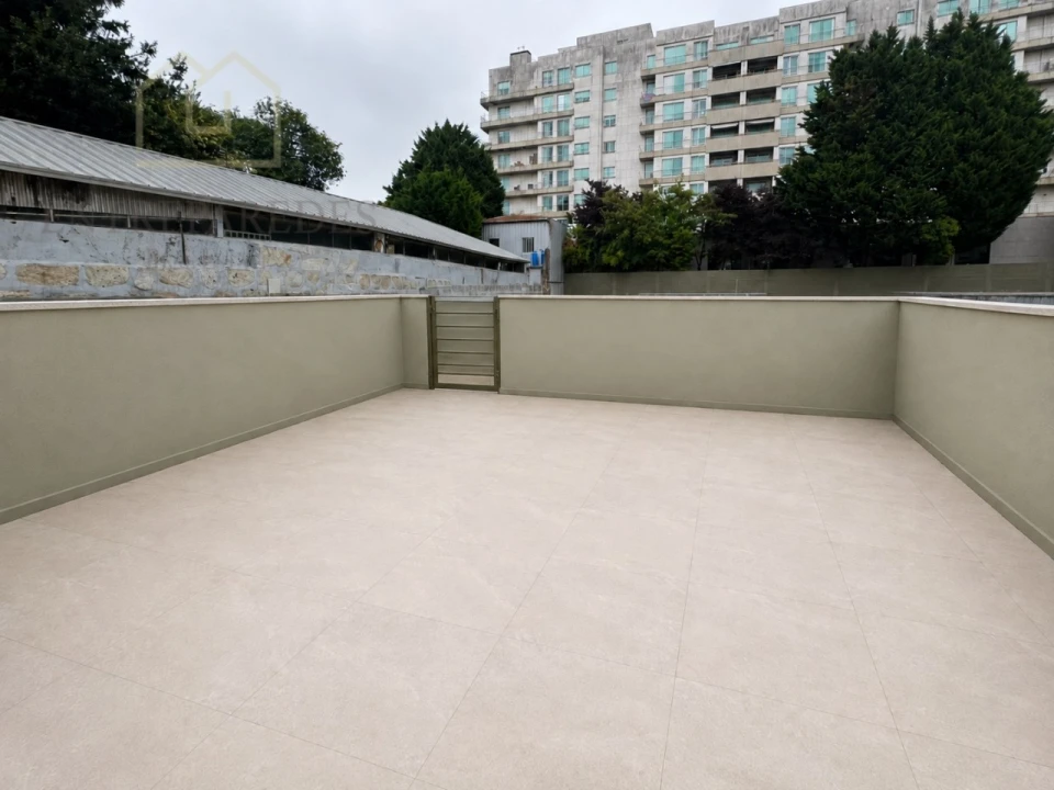 Apartamento T1 para Venda em Cedofeita, Santo Ildefonso, Sé, Miragaia, São Nicolau e Vitória Foto 8