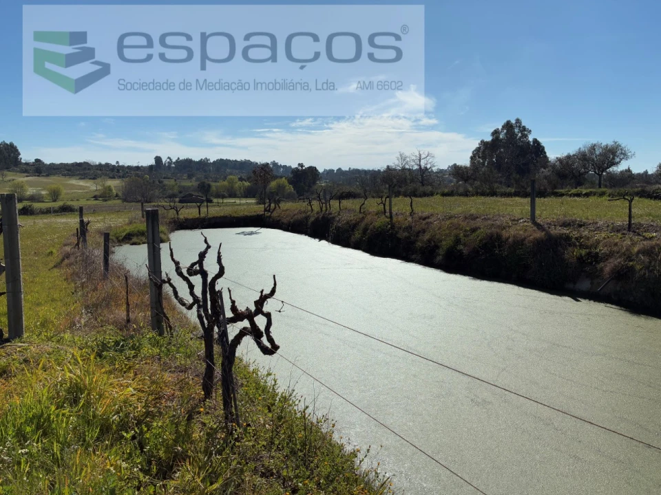 Terreno para Venda em Orca Foto 1