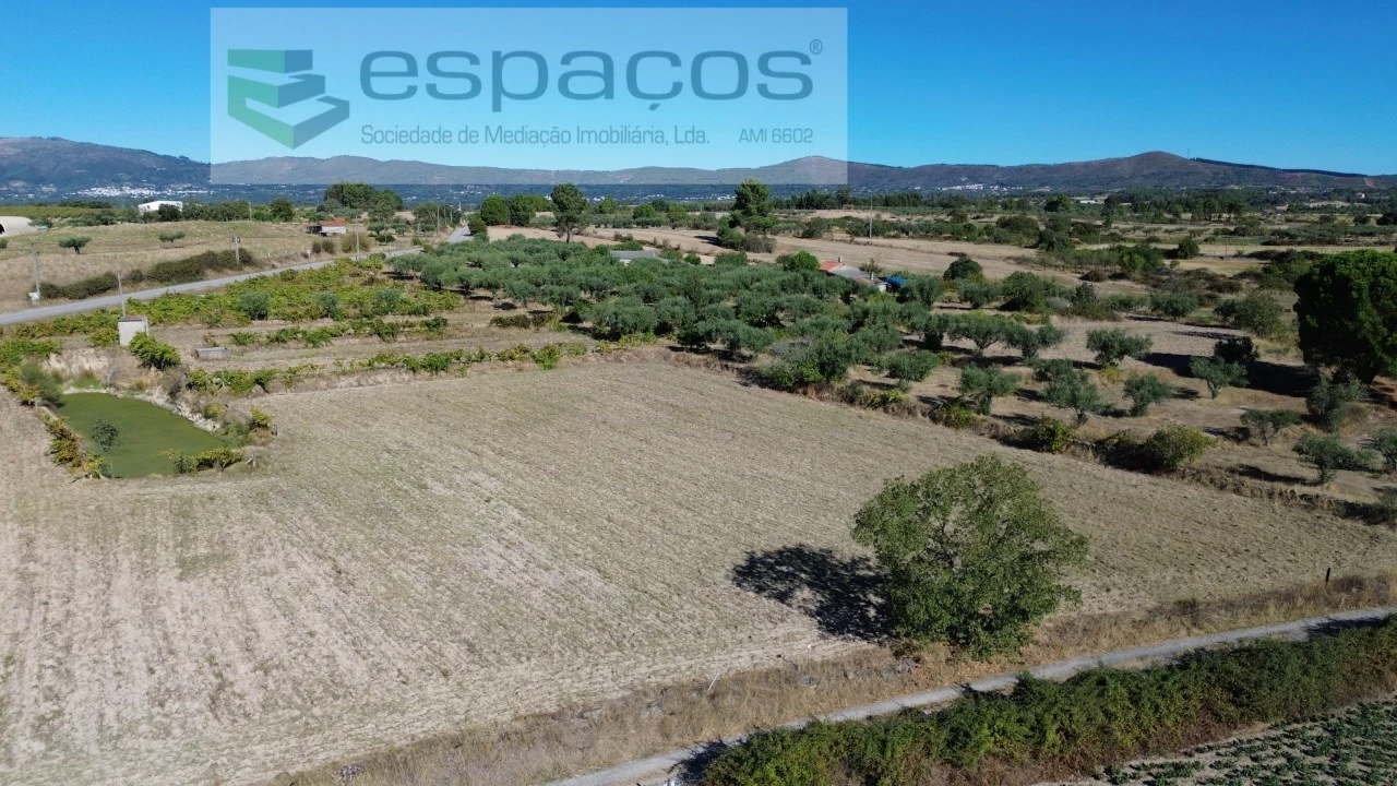 Terreno para Venda em Orca Foto 56