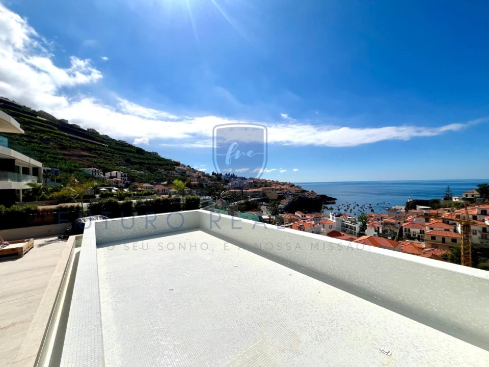 Apartamento T2 para Venda em Camara de Lobos Foto 18