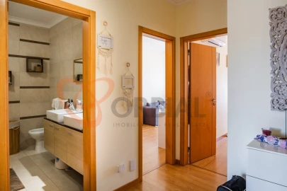 Moradia T3 para Venda em Ferreiras