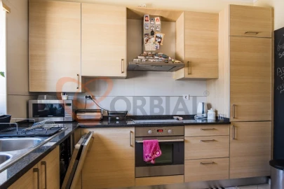 Moradia T3 para Venda em Ferreiras