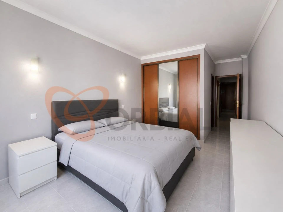 Apartamento T2 para Venda em Albufeira e Olhos de Água Foto 8