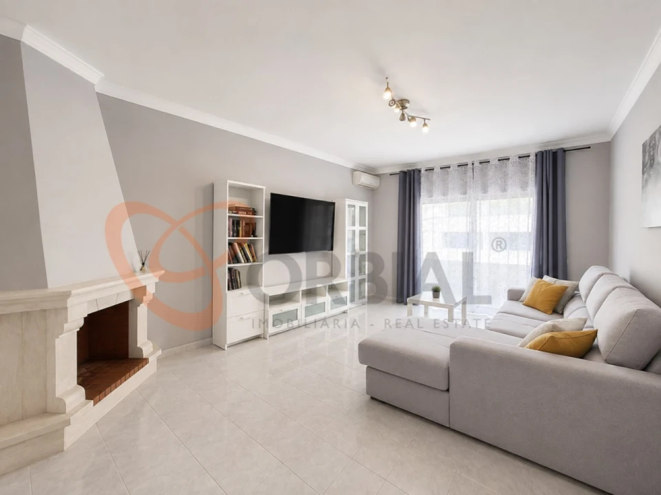 Apartamento T2 para Venda em Albufeira e Olhos de Água Foto 1