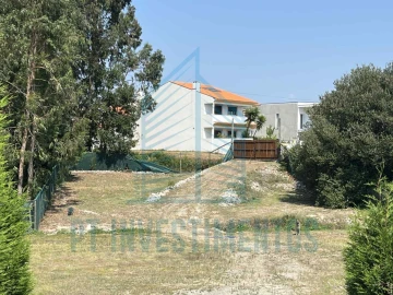 Moradia T5 para Venda em Santa Joana