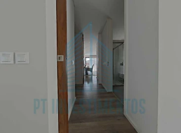 Moradia T5 para Venda em Santa Joana