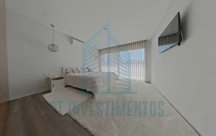 Moradia T5 para Venda em Santa Joana
