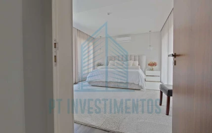 Moradia T5 para Venda em Santa Joana