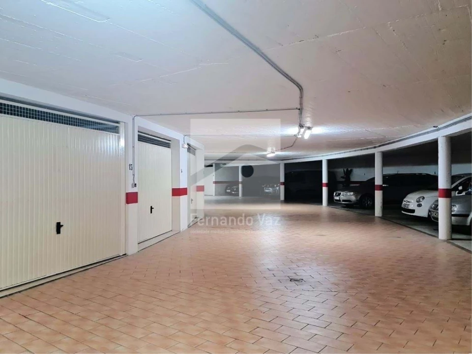 Apartamento T2 para Venda em Lagos (São Sebastião e Santa Maria) Foto 30