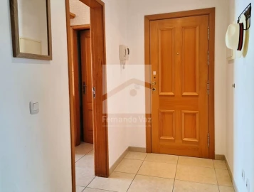 Apartamento T2 para Venda em Lagos (São Sebastião e Santa Maria)