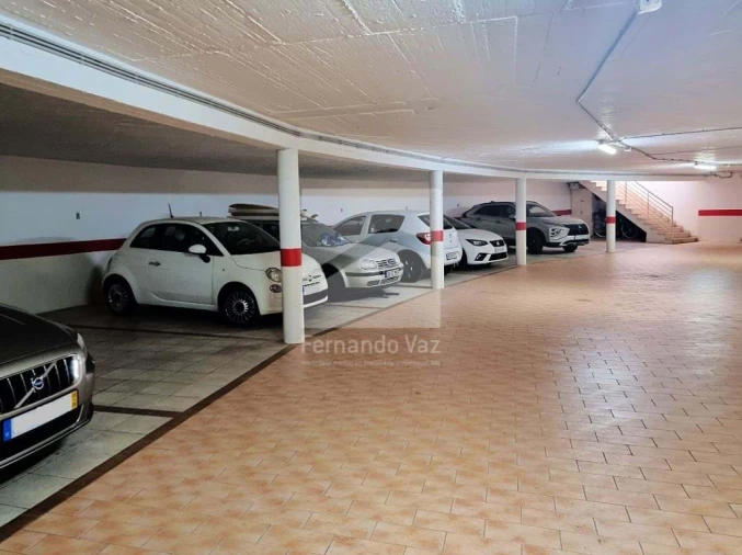 Apartamento T2 para Venda em Lagos (São Sebastião e Santa Maria) Foto 2