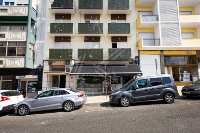 Negócio para Cedência de Quotas em Alvalade