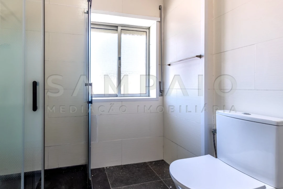 Apartamento T3 para Venda em Fânzeres e São Pedro da Cova Foto 20
