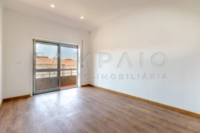 Apartamento T3 para Venda em Fânzeres e São Pedro da Cova