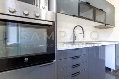 Apartamento T3 para Venda em Fânzeres e São Pedro da Cova