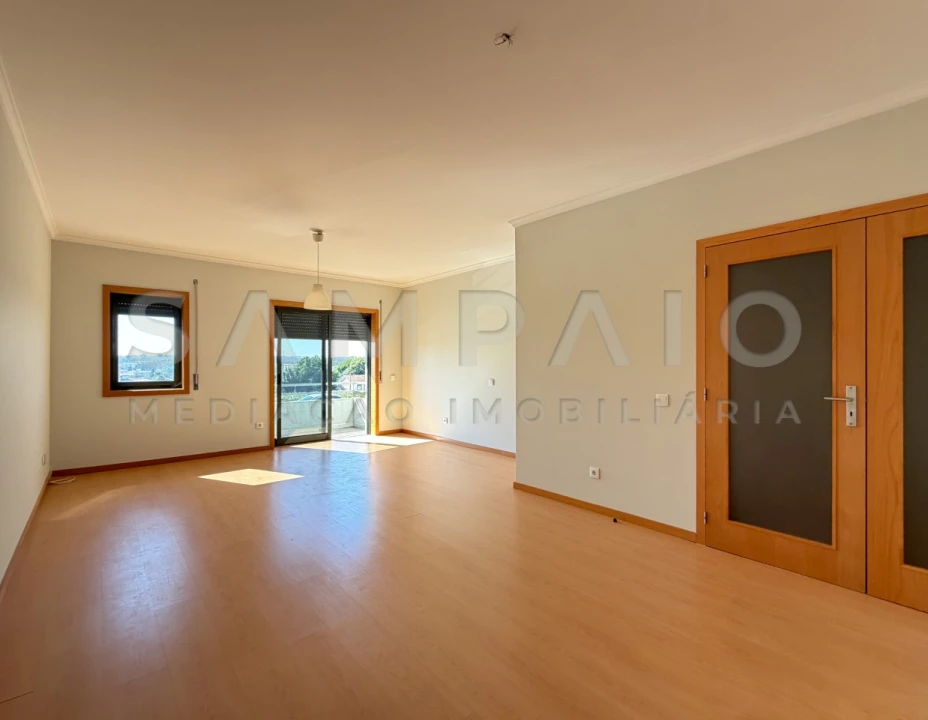 Apartamento T2 para Venda em Baguim do Monte (Rio Tinto) Foto 3