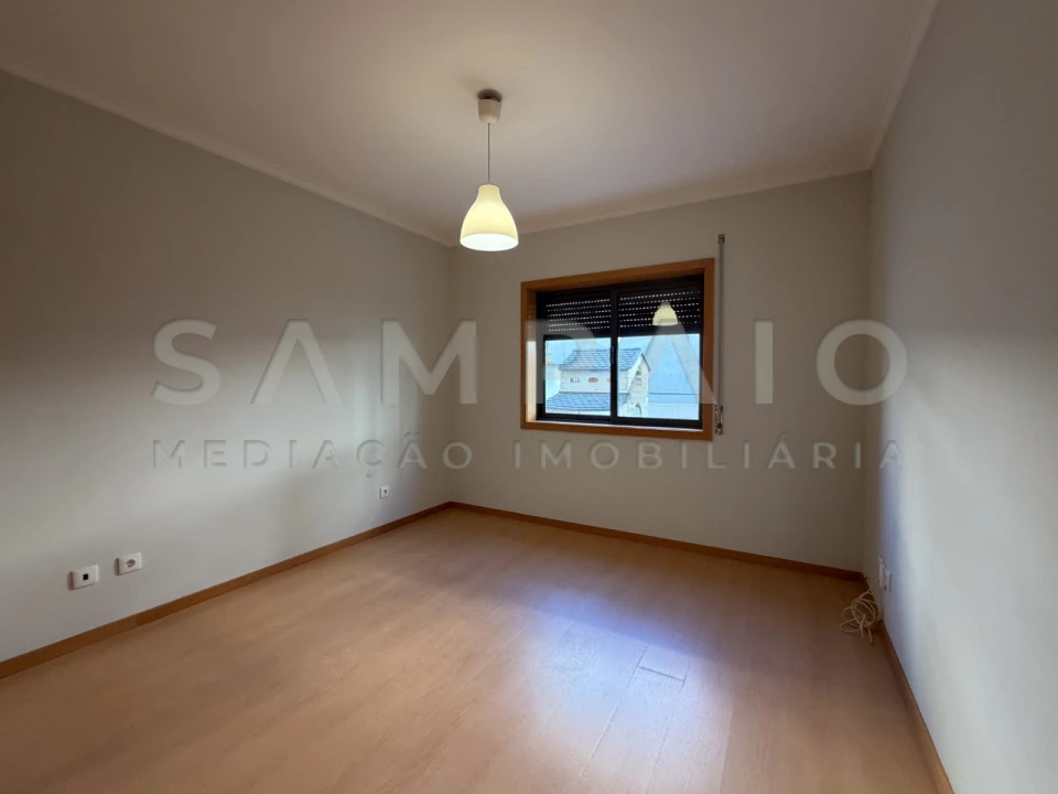 Apartamento T2 para Venda em Baguim do Monte (Rio Tinto) Foto 23