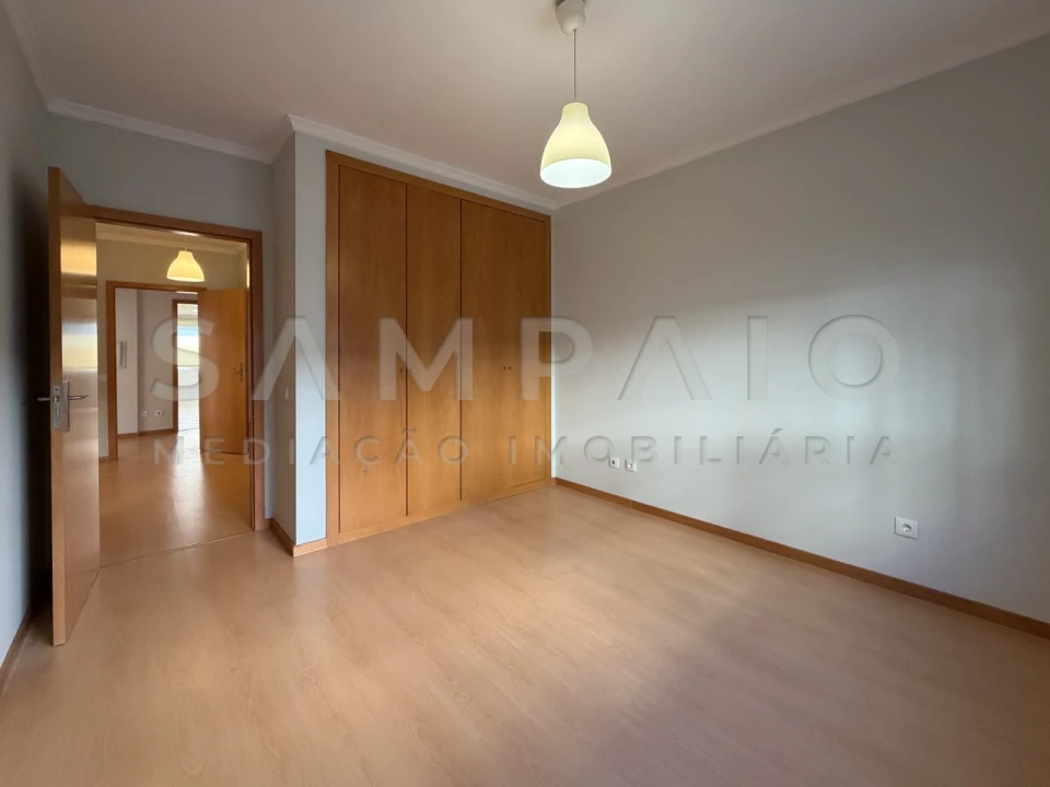 Apartamento T2 para Venda em Baguim do Monte (Rio Tinto) Foto 24