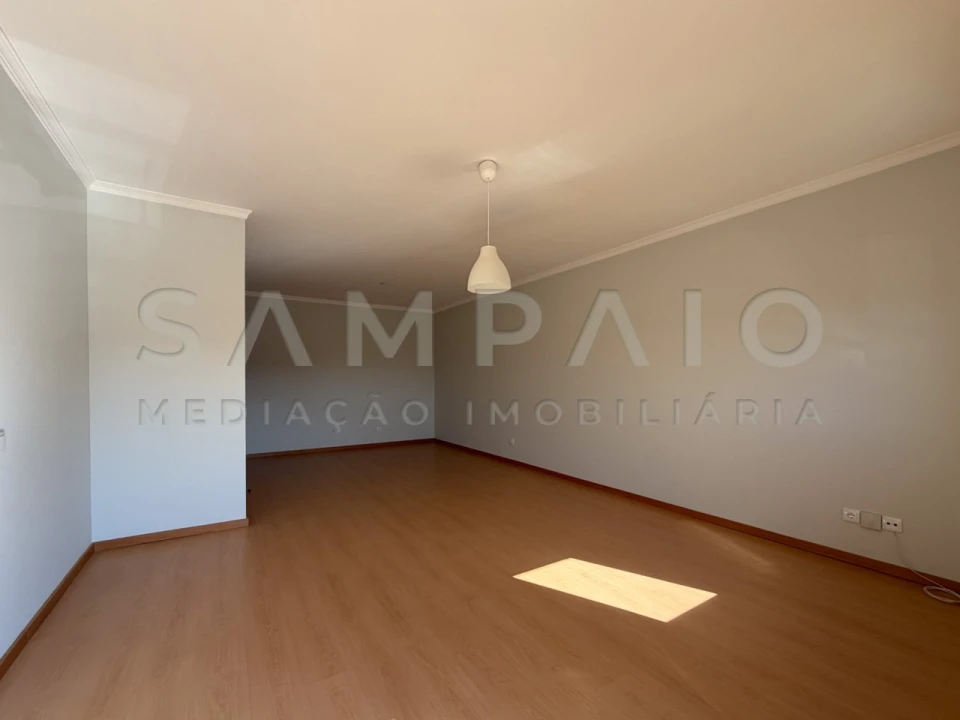Apartamento T2 para Venda em Baguim do Monte (Rio Tinto) Foto 32