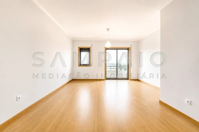 Apartamento T2 para Venda em Baguim do Monte (Rio Tinto)