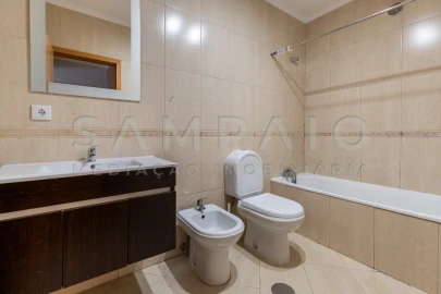 Apartamento T2 para Venda em Baguim do Monte (Rio Tinto)