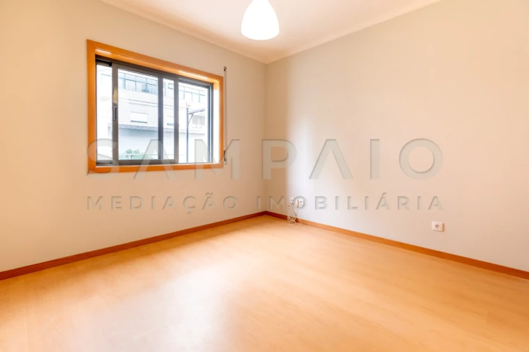 Apartamento T2 para Venda em Baguim do Monte (Rio Tinto) Foto 17