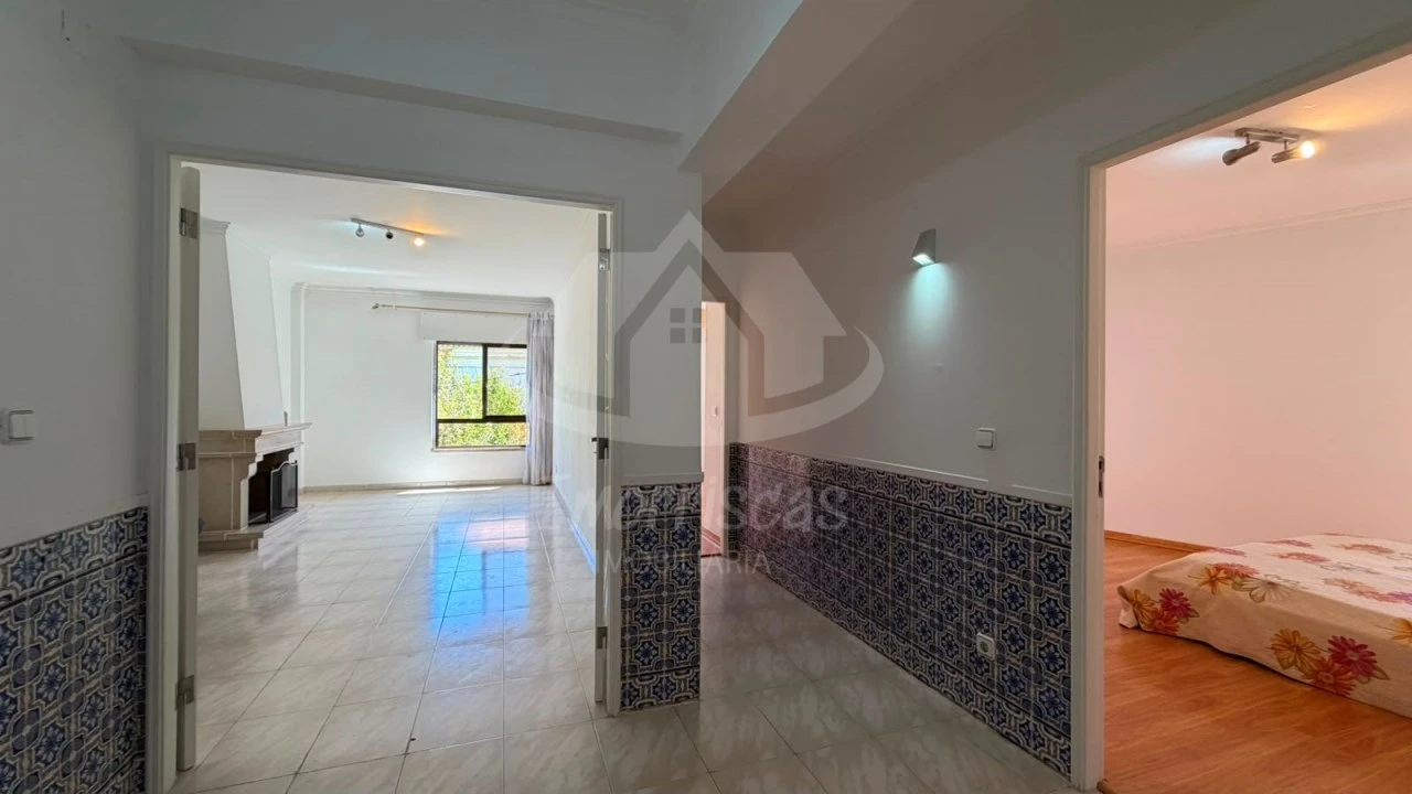 Apartamento T2 para Venda em Santa Iria de Azoia, São João da Talha e Bobadela Foto 3