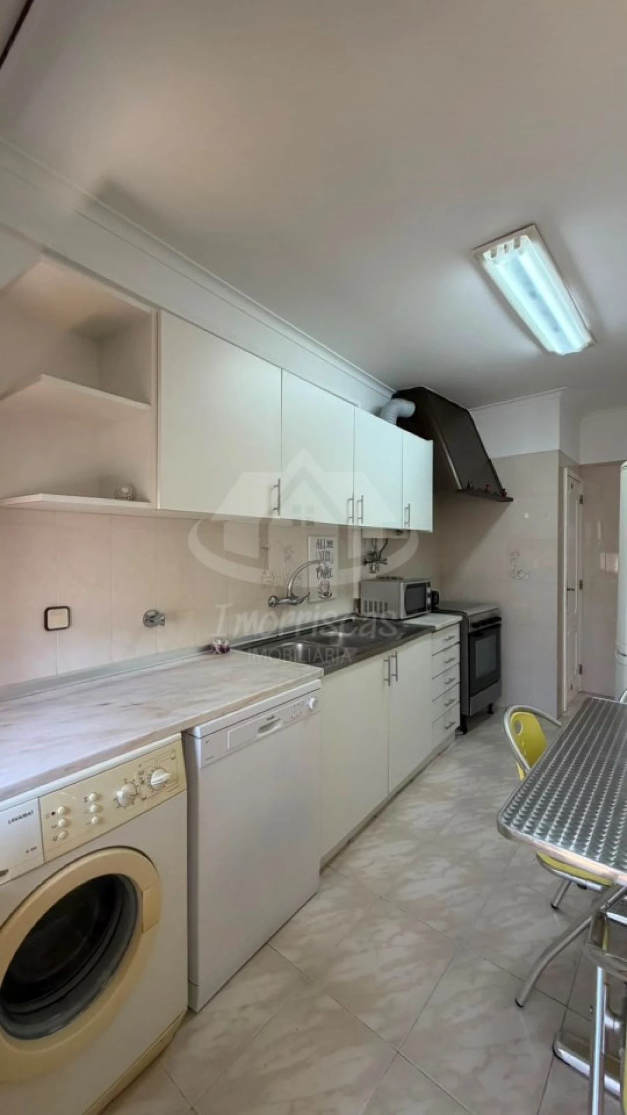 Apartamento T2 para Venda em Santa Iria de Azoia, São João da Talha e Bobadela Foto 9