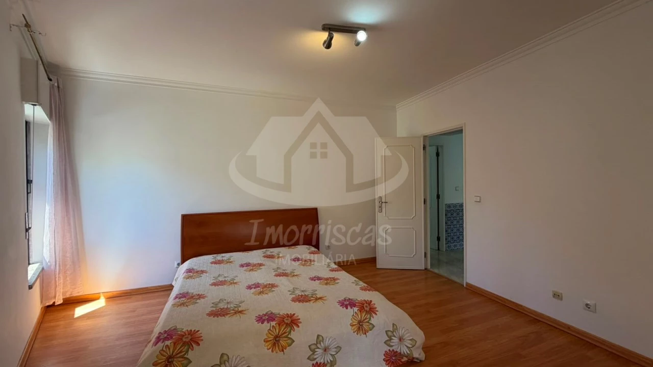 Apartamento T2 para Venda em Santa Iria de Azoia, São João da Talha e Bobadela Foto 17