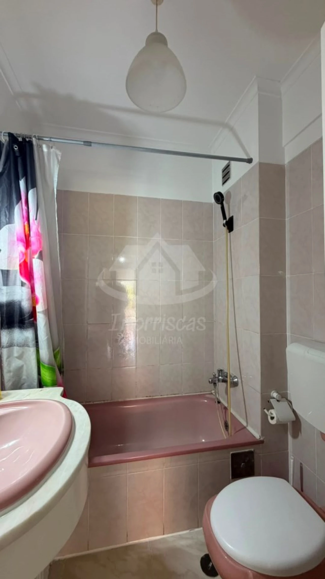 Apartamento T2 para Venda em Santa Iria de Azoia, São João da Talha e Bobadela Foto 25
