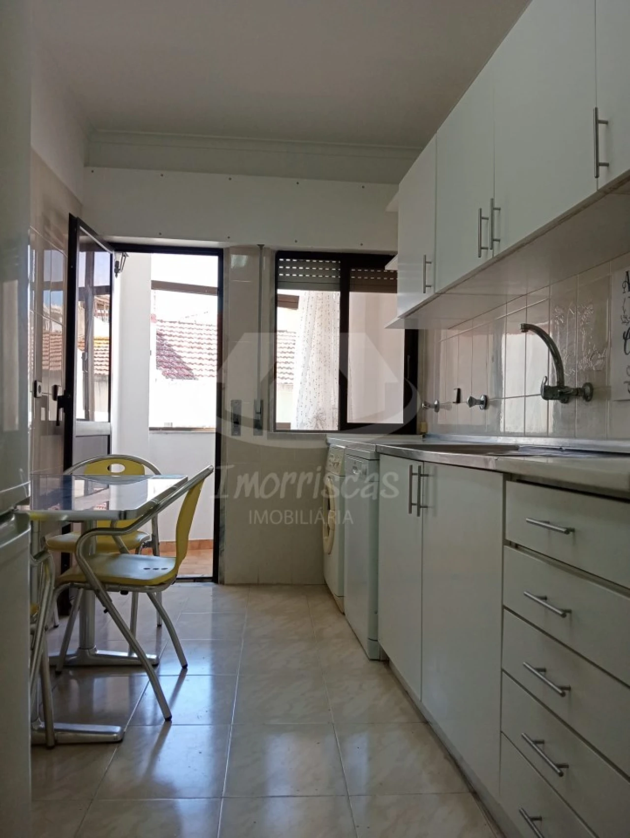 Apartamento T2 para Venda em Santa Iria de Azoia, São João da Talha e Bobadela Foto 13