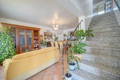 Moradia T3 para Venda em Sesimbra (Castelo)