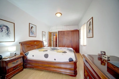 Moradia T3 para Venda em Sesimbra (Castelo)