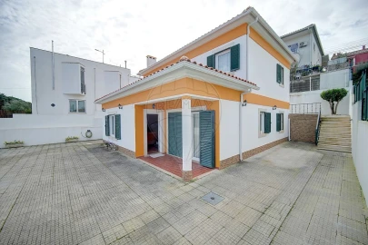 Moradia T3 para Venda em Sesimbra (Castelo)