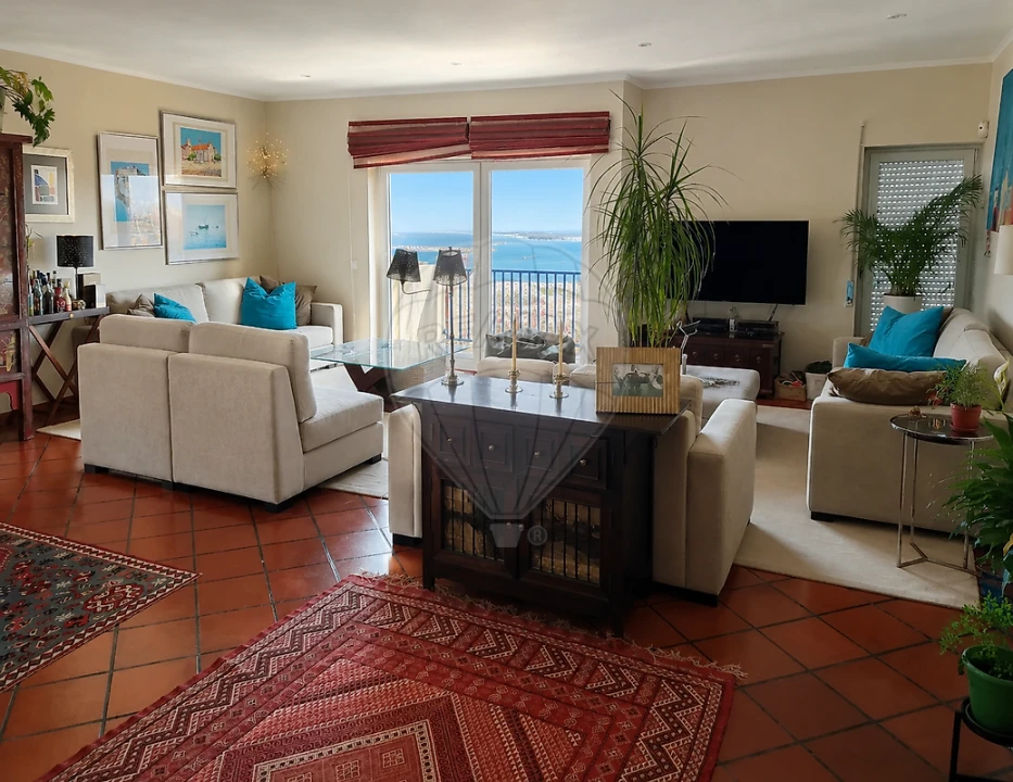 Apartamento T4 para Venda em União das Freguesias de Setúbal Foto 21