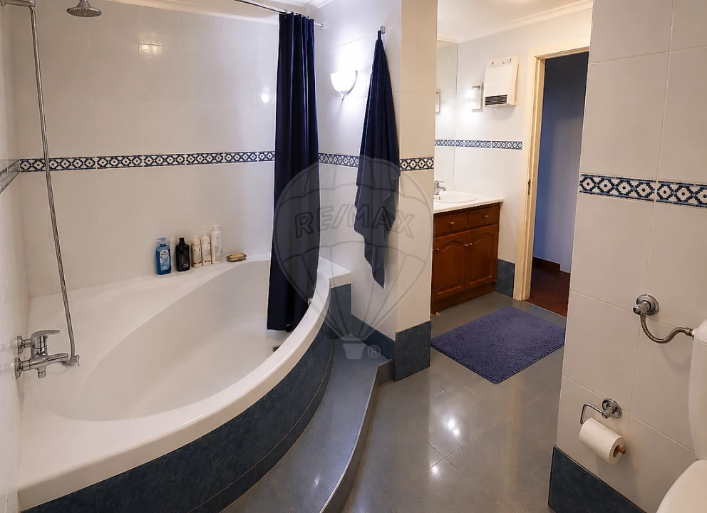 Apartamento T4 para Venda em União das Freguesias de Setúbal Foto 13