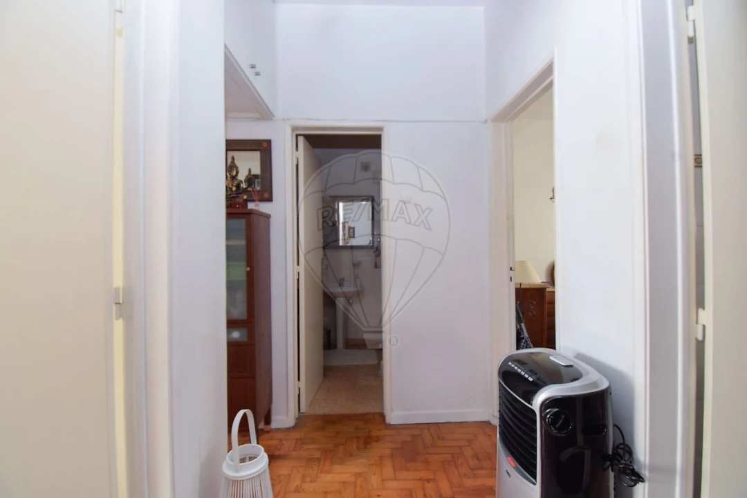 Apartamento T2 para Venda em Camarate, Unhos e Apelação Foto 9