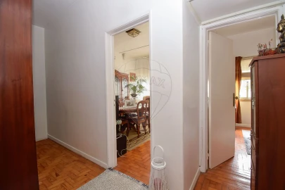 Apartamento T2 para Venda em Camarate, Unhos e Apelação