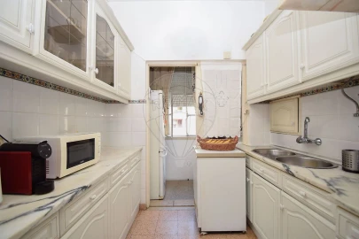 Apartamento T2 para Venda em Camarate, Unhos e Apelação