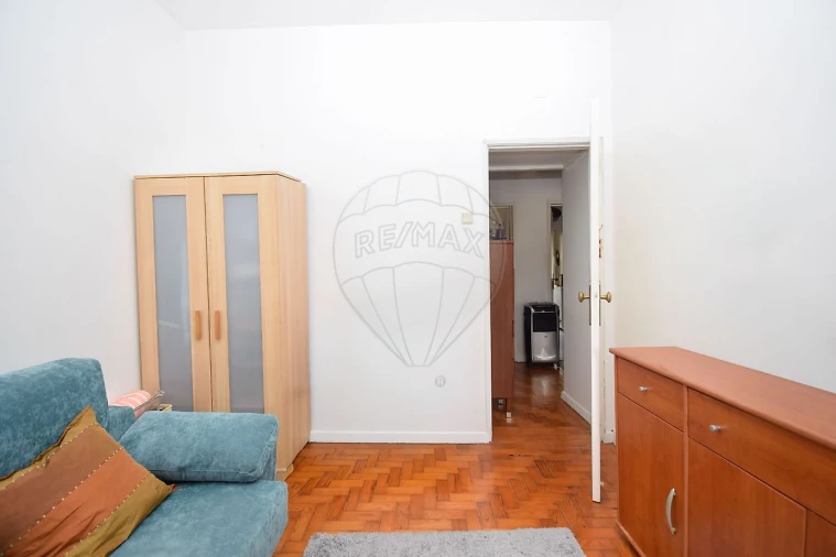 Apartamento T2 para Venda em Camarate, Unhos e Apelação Foto 2