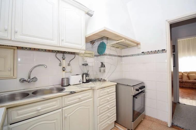 Apartamento T2 para Venda em Camarate, Unhos e Apelação Foto 16